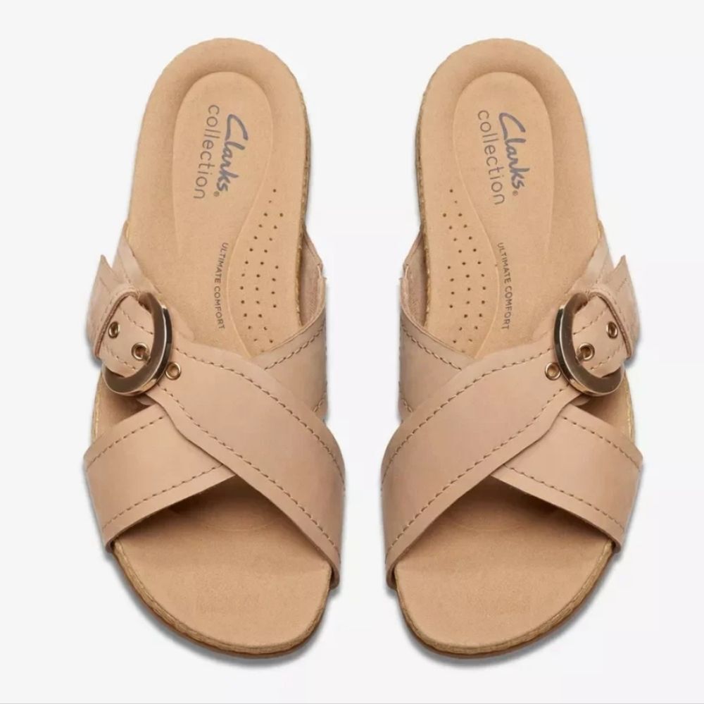 BRAND NEW CLARKS CRISSCROSS WOMEN'S REILEIGH NUBUCK SANDAL